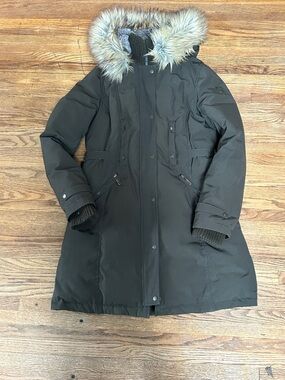 Vince Camuto Green Down Puffer Parka with Faux Fur Hood